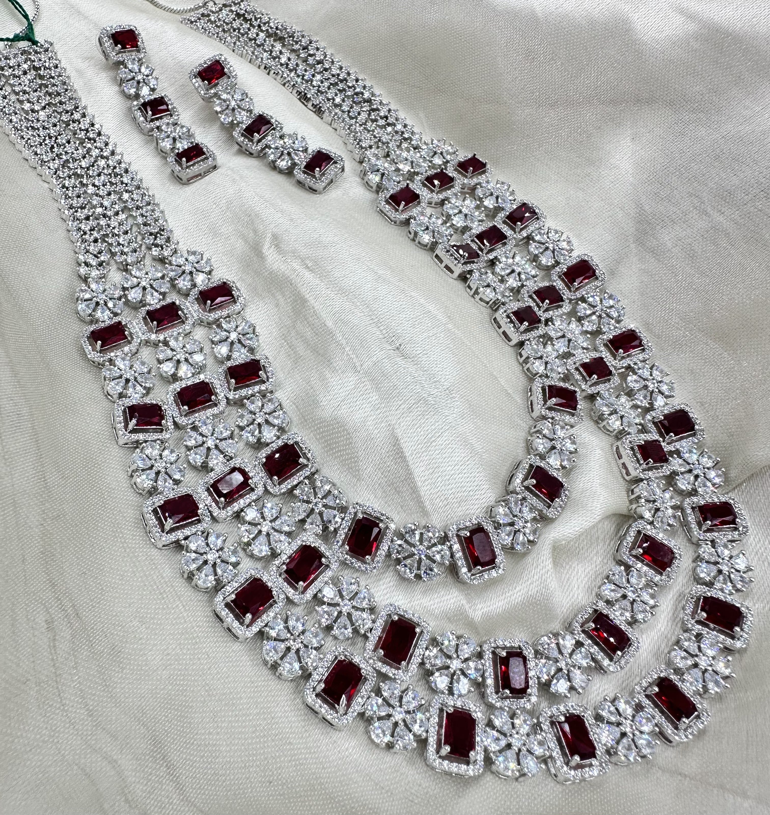 1950s Platinum Diamond Necklace Classic Luxury Jewelry